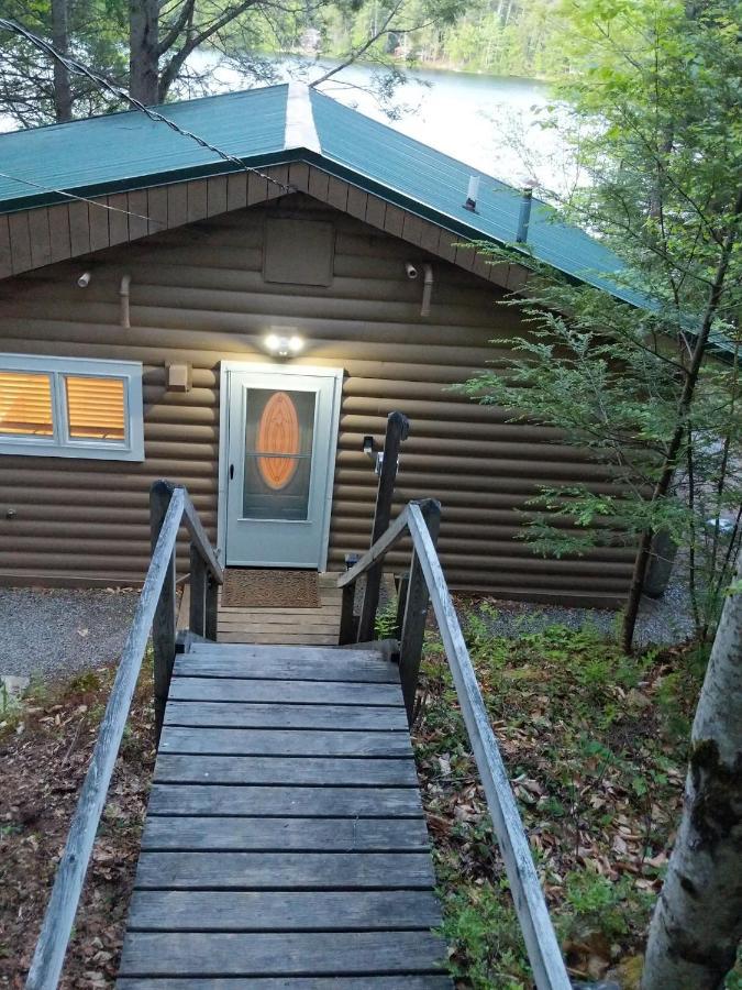Вілла Panoramic Water Views , Cozy House In Henniker ,Nh Екстер'єр фото